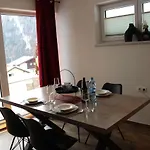 Alpenapart Hochzeiger Apartment