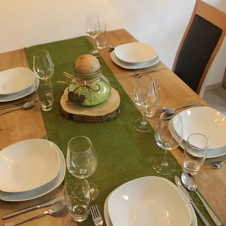 Alpenapart Hochzeiger Lägenhet *